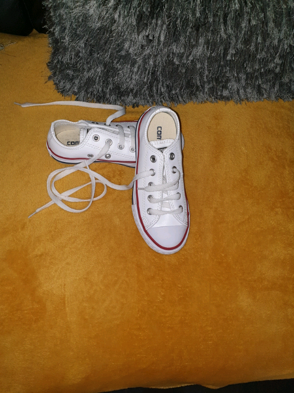 boys white converse size 11